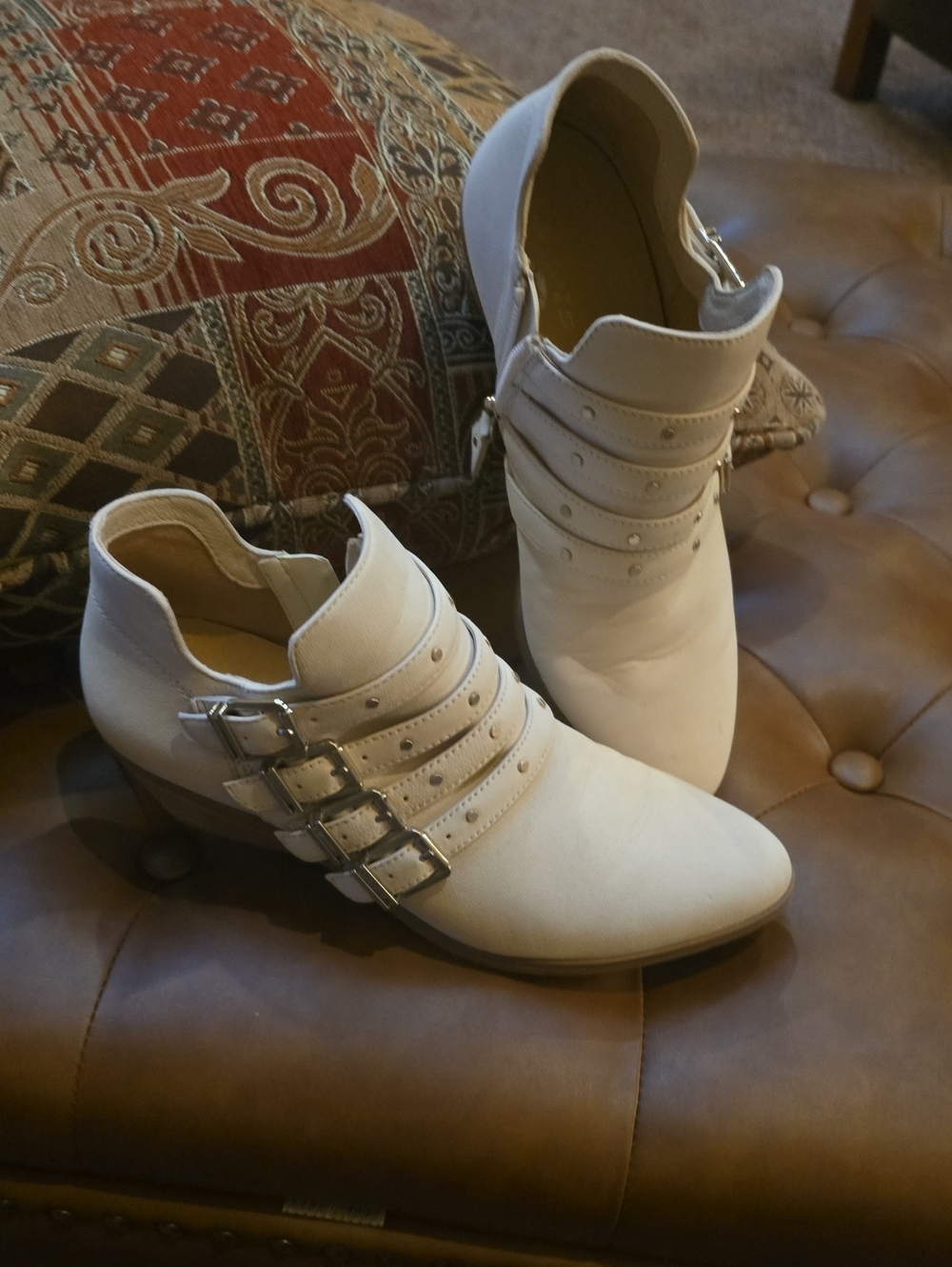 Dr. Scholl's White Women's Buckle Strap Ankle Boots